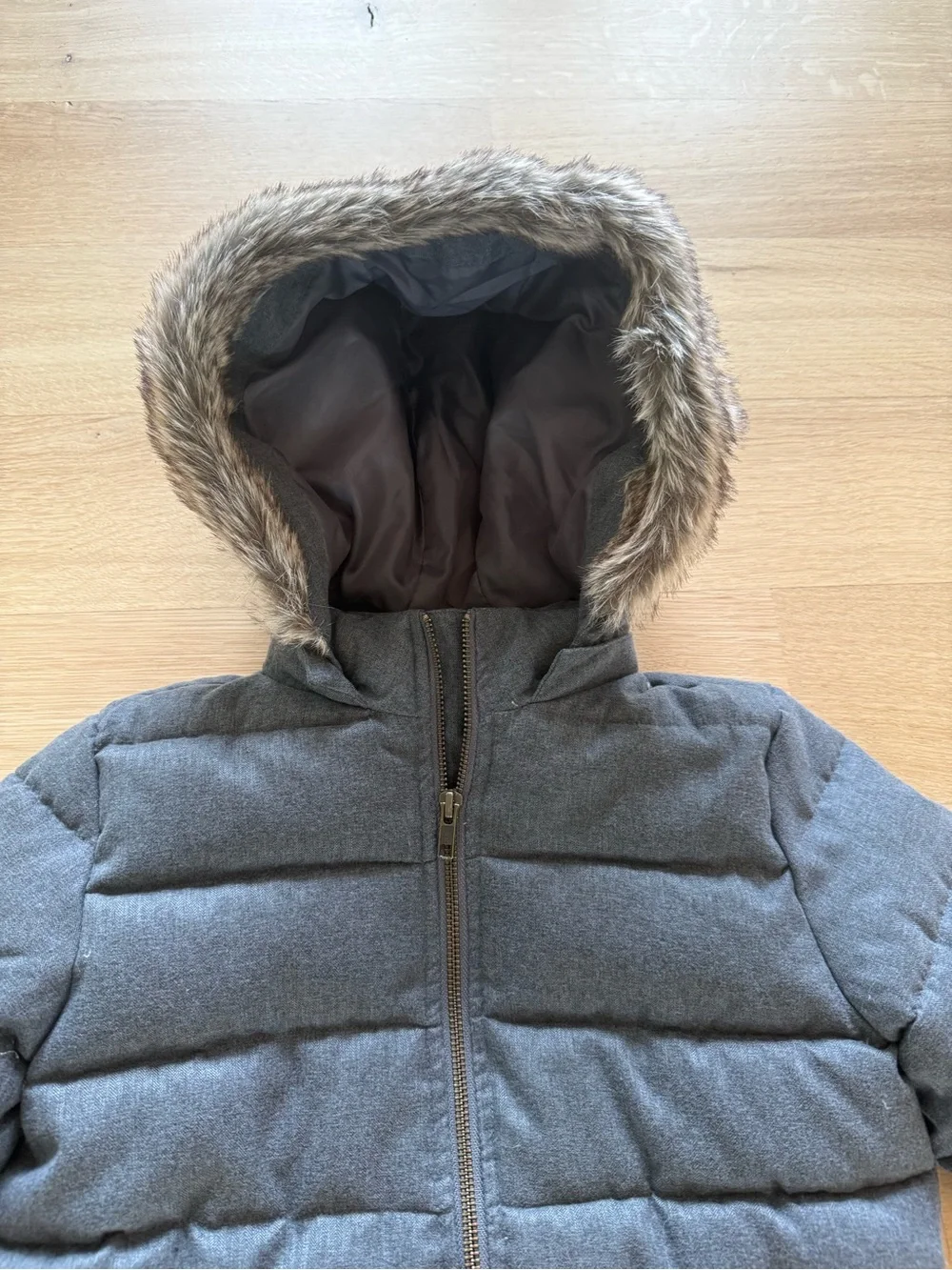 Janie and Jack Gray Quilted Hooded Puffer Jacket with Faux-Fur Trim - Sz 5-6